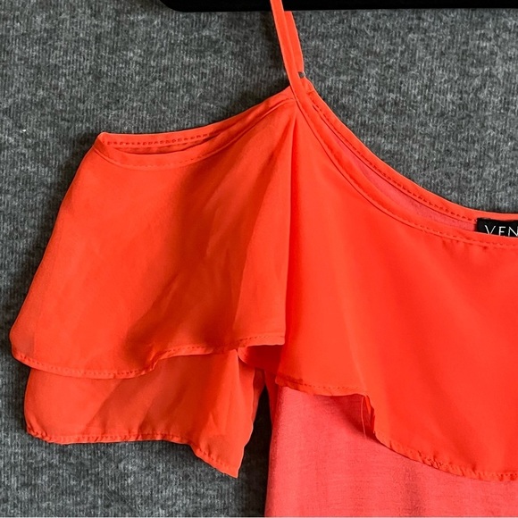 Venus Cold Shoulder Ruffle Top - Picture 4 of 10